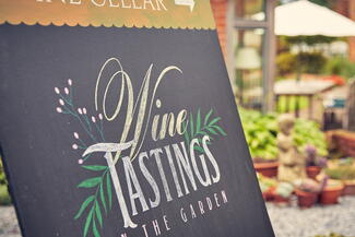 wine tastings sign