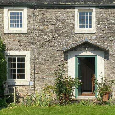 Kingfisher Cottage, Pembridge